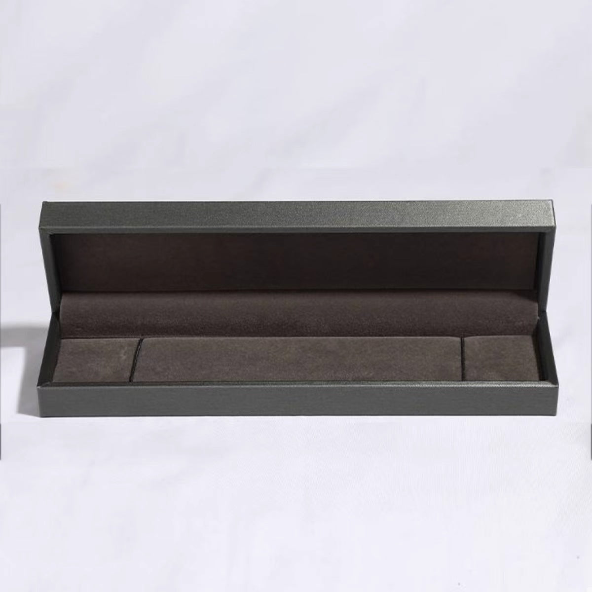 4b710466-11ad-421e-853b-648e1980a534-Max