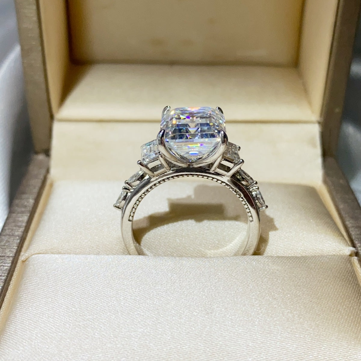 9cd6fdf7-660d-4e5f-b672-f9369b2f47a9-Max