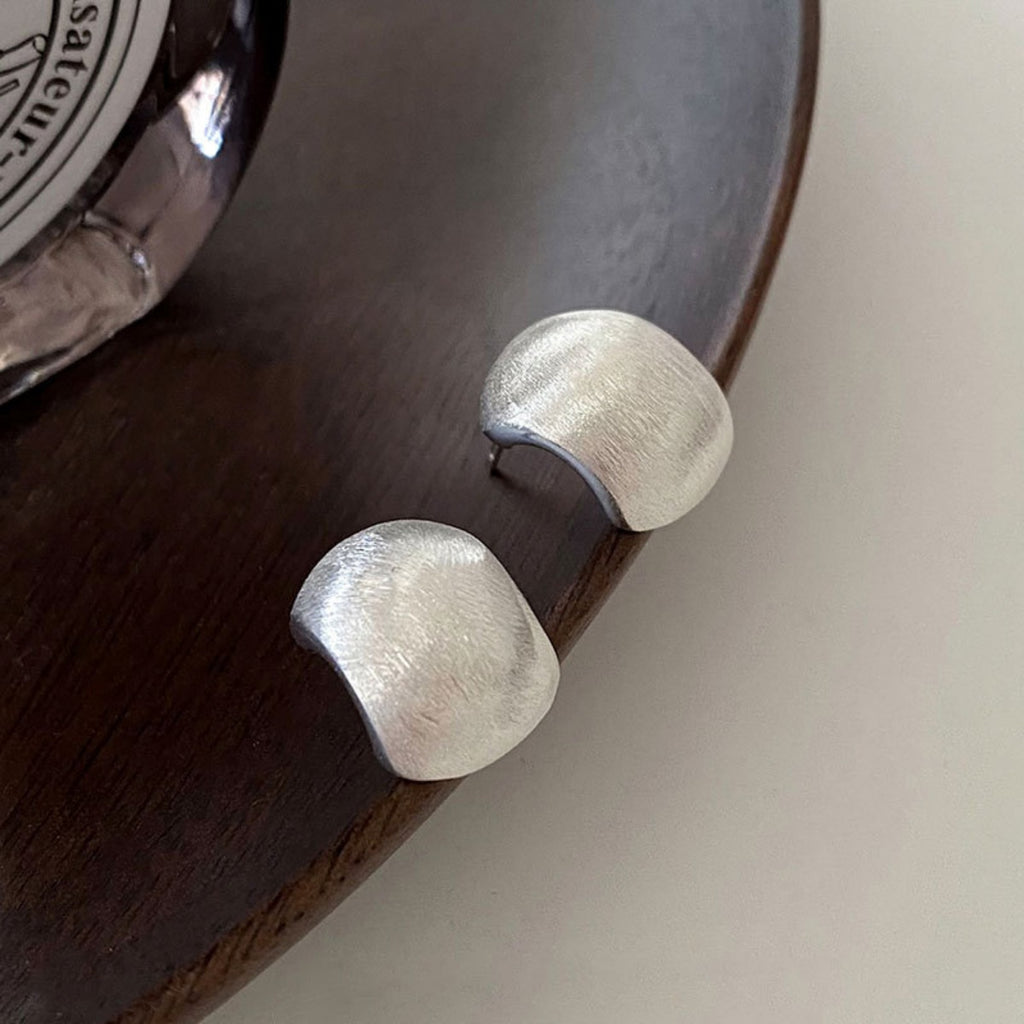 ae2a51bd-40fb-4a54-ab27-6e2e11f6ceff-Max